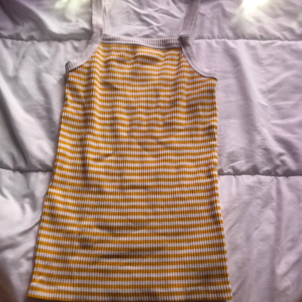 stripped yellow and white tee